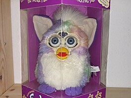 Cena originálního Furbyho z roku 1998 na eBay se nej�ast�ji pohybuje v rozmezí...