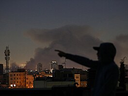 Následky izraelského útoku v íránském Teheránu. (6. b�ezna 2026)