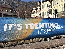 Italské m�ste�ko Predazzo.