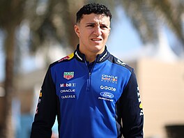 Isack Hadjar b�hem p�edsezonních test� F1 v Bahrajnu.