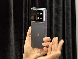 Honor Alpha Phone