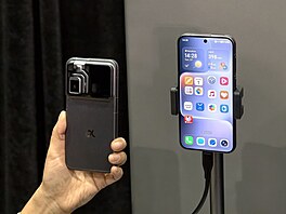 Honor Alpha Phone