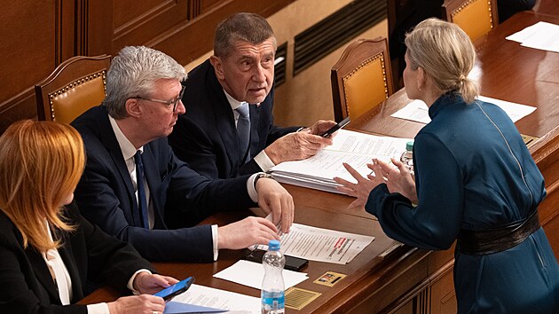 Poslaneck� sn�movna projedn�v� ��dost o vyd�n�  Andreje Babi�e (ANO) a Tomia Okamury (SPD) k trestn�mu st�h�n�. (5. b�ezna 2026)