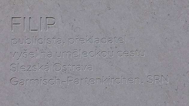 Pam�tn� deska spisovatele Oty Filipa v Ostrav�, (2. b�ezen 2026)