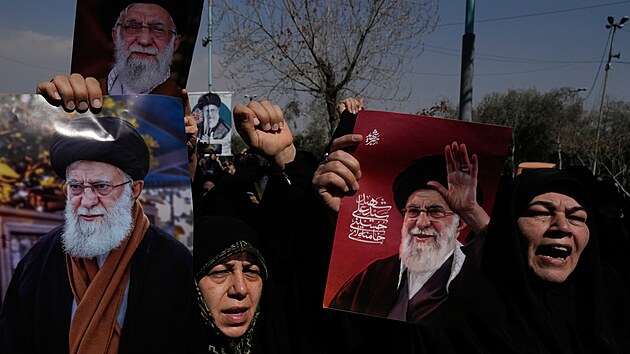 Protesty proti americko-izraelsk�m �tok�m v �r�nsk�m Teher�nu. (6. b�ezna 2026)