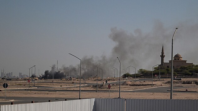 �tok �r�nu na americkou ambas�du v Kuvajtu (2. b�ezna 2026)