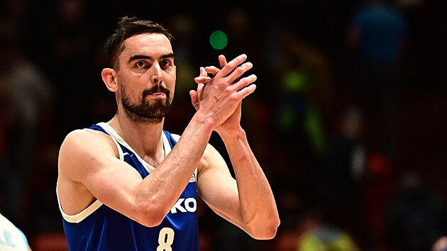 Jihlavsk� Hor�ck� ar�na se pro uplynul� v�kend prom�nila v basketbalovou halu. Vrcholem programu byl ned�ln� z�pas �esk� reprezentace se Slovinskem. (1. b�ezna 2026)