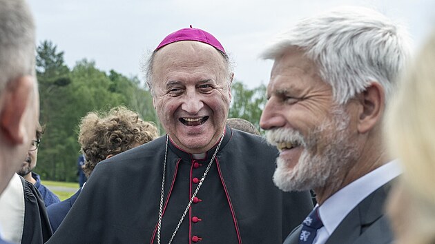 Prezidenta Pavla čeká setkání na Hradě s končícím arcibiskupem Janem Graubnerem