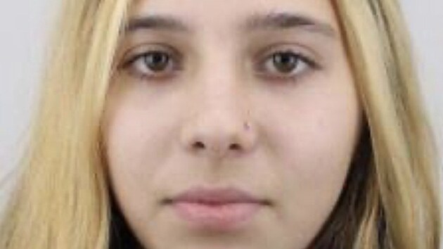 Urgentní pátrání po třináctileté dívce, má nedostupný mobil a je bez peněz