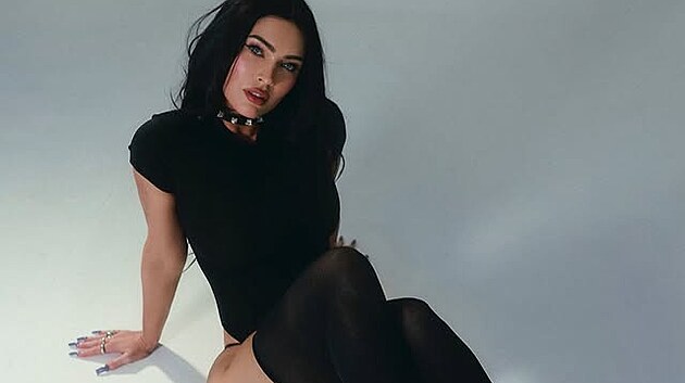 Megan se vr�tila na Instagram. (b�ezen 2026)