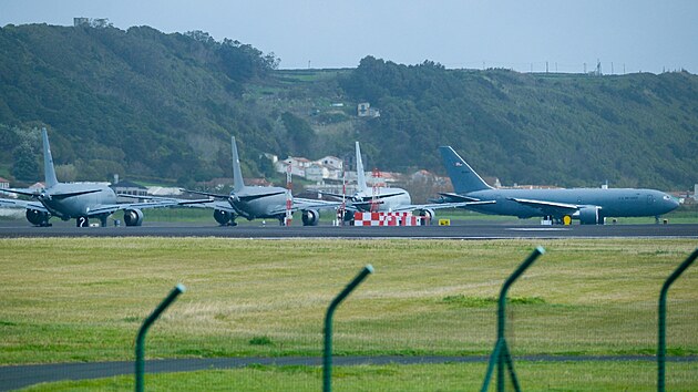 Vojensk� z�kladna Lajes na Azorsk�ch ostrovech.