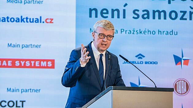 N�rodn� konference Na�e bezpe�nost nen� samoz�ejmost na Pra�sk�m hrad�. Na fotografii vicepremi�r Karel Havl��ek. (5. b�ezna 2026)