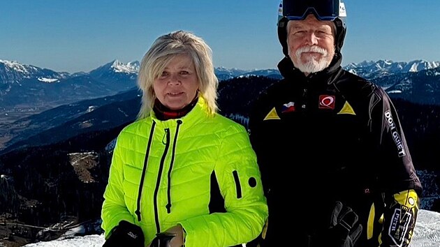 První dáma Pavlová sdílela společné fotky s prezidentem z lyžovačky v Alpách