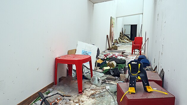 D�le�ité je, aby SVJ p�estalo fungovat jako odvozní slu�ba placená ze...