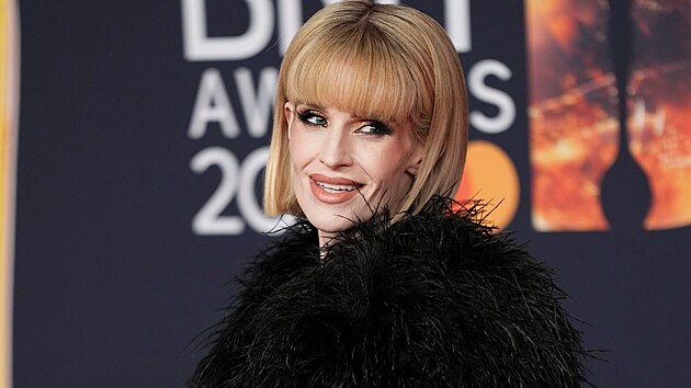 Kelly Osbourne na ud�len� BRIT Awards v Manchesteru (28. �nora 2026)