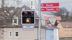 Varovný semafor u hasi�ské zbrojnice ve Varnsdorfu