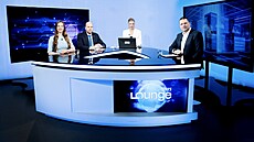 Hosty po�adu iDNES Lounge na téma Kyberbezpe�nost jsou: zleva Monika Mareková...