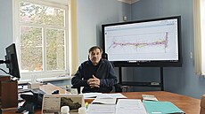 Starosta Franti�ek Aubrecht p�edstavuje projekt propojení ulic Zámecká a...