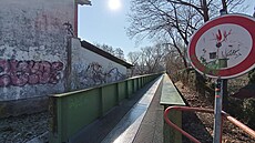 I po zahájení prací z�stane spojení pro p�í zachováno. Sou�asná ocelová lávka...