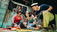 Jihlavský soubor pod vedením re�iséra Michala Zetela p�ipravil dr. Mrá�ka v...