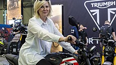 Eva Pavlová bude mít novou motorku Triumph Trident 660