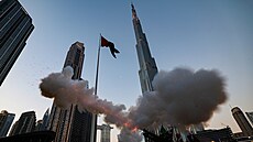 Dubaj s dominantou Burj Khalifa, nejvy��ím mrakodrapem na sv�t�