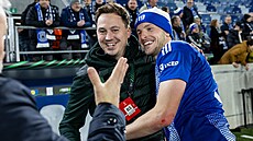 Obránce Sigmy Matú� Malý oslavuje postup do osmifinále Konferen�ní ligy s...