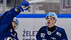 Brn�nský obránce Libor Zábranský mlad�í se gólem do sít� Olomouce osamostatnil...