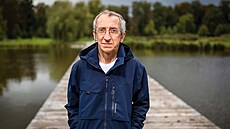 ��lov�k je oproti jiným �ivo�i�ným druh�m geneticky jednobarevný, v�ichni toti�...