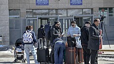 Írán�tí uprchlíci p�e�li turecký hrani�ní p�echod Kapiköy. (3. b�ezna 2026)