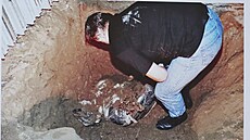 Bývalý kriminalista Václav Hýsek a spisovatel a noviná� Pavel Pechou�ek...