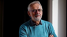 Libor Grubhoffer je biochemik, parazitolog a molekulární biolog. V letech...