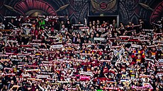 Fanou�ci hokejové Sparty.