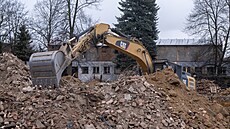 Demolice bývalých Masarykových kasáren v Pardubicích jde do finále. (18. února...
