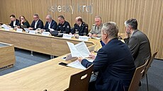 Na Krajském ú�ad� se se�la Bezpe�nostní rada kraje za ú�asti zástupc� v�ech...