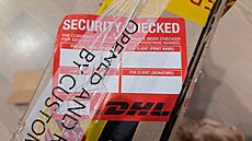 Fotodokumentace zni�ené zásilky vzácné hry Tsukihime Trail Edition