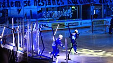 Hokejisté Komety Brno nastupují k utkání s �eskými Bud�jovicemi.