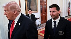 Americký prezident Donald Trump vítá v Bílém dom� fotbalisty Interu Miami, v...