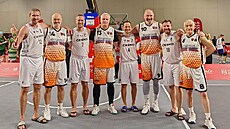 Mu�stvo basketbalist�, které tvo�í �e�i a Slováci, na Sv�tových hrách veterán�...