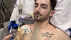 Daniel Neeson po operaci srdce (4. b�ezna 2026)