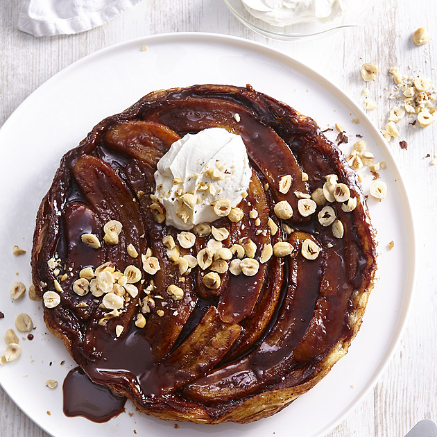 Obrácený banánový koláč: Luxusní dezert z jedné pánve za 45 minut