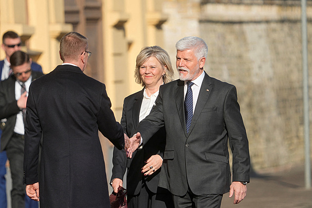 Pavel je na návštěvě Lotyšska. Jednat bude i o bezpečnostních hrozbách pro Evropu