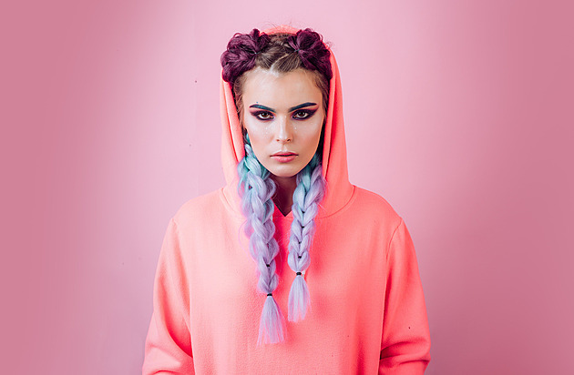 Do školy v teplácích? Když móda mladých vyvolává dohady o vhodném oblečení