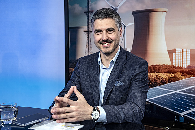 Fixovat, či nefixovat? Odborníci radí, jak ochránit rodinný rozpočet před výkyvy