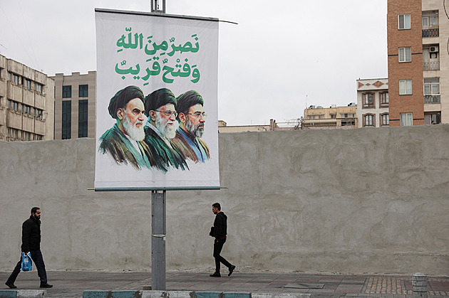 První týden války s Íránem stál USA přes 238 miliard korun, téměř polovina šla na munici