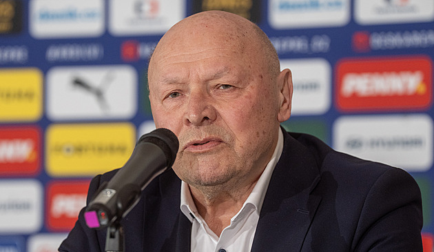 Koubkova první nominace. Na baráž bere Daridu, Buchu i Klimenta, nechybí Šulc Koubkova první nominace. Na baráž bere Daridu, Buchu i Klimenta, nechybí Šulc