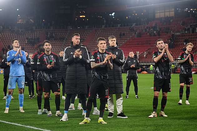 Musíme být lepší, skóre je milostivé, uznal Priske. Doufá v kouzelnou noc na Letné