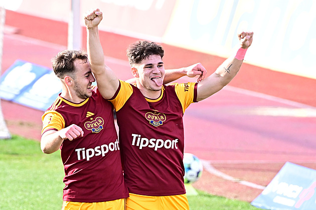 ONLINE: Dukla - Pardubice, poslední tým ligy se může dotáhnout na Baník