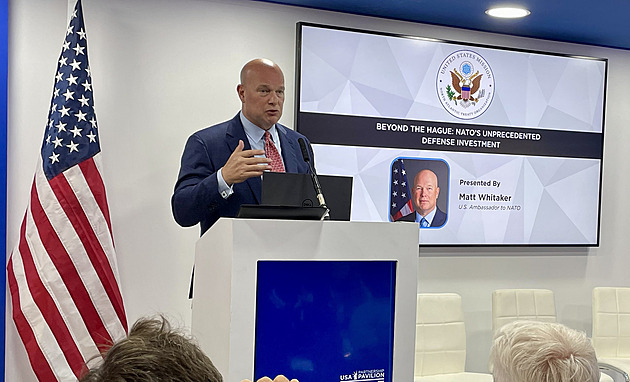 Ostuda vůči spojencům, kritizuje opozice Babiše za nízké výdaje na obranu