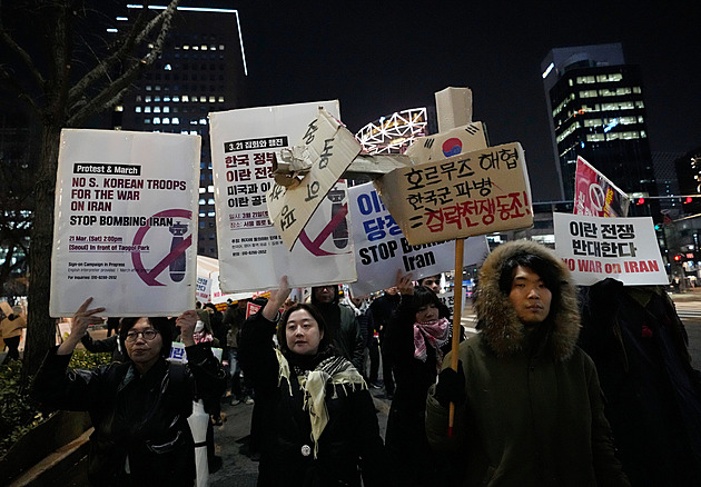 Korejci vyměnili auta za veřejnou dopravu, ceny paliv v zemi prudce rostou